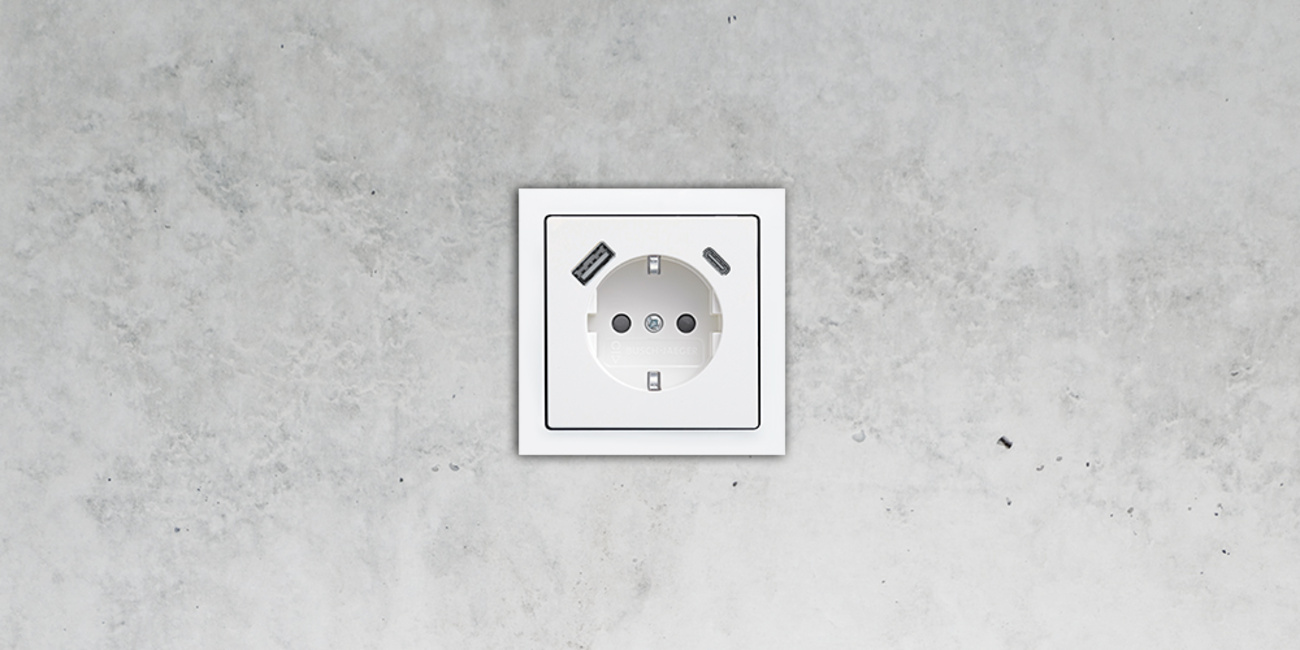 SCHUKO® USB-Steckdose bei Steiner Thomas in Langerringen
